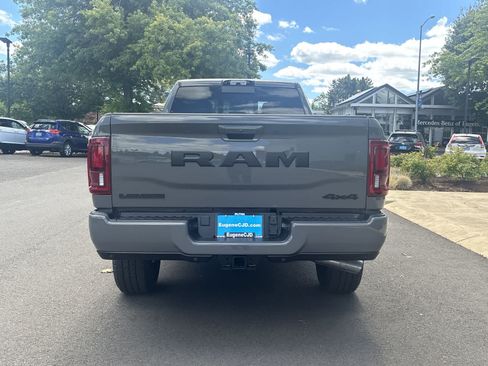 New 2026 RAM 3500 Laramie AWD/4WD image 4
