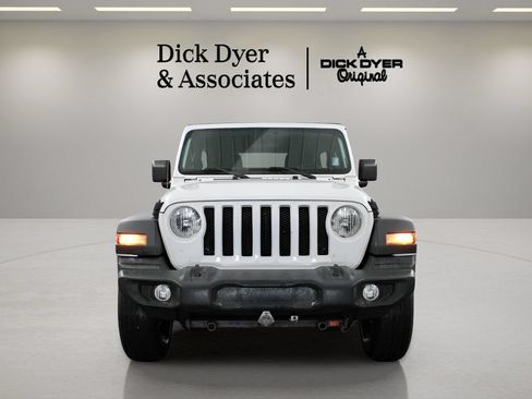 Used 2022 Jeep Wrangler Unlimited Sport AWD/4WD image 8