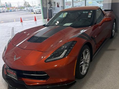 Used 2016 Chevrolet Corvette Stingray Convertible w/ 2LT Preferred Equipment Group RWD image 3