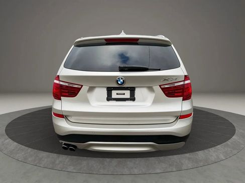 Used 2017 BMW X3 sDrive28i RWD image 8
