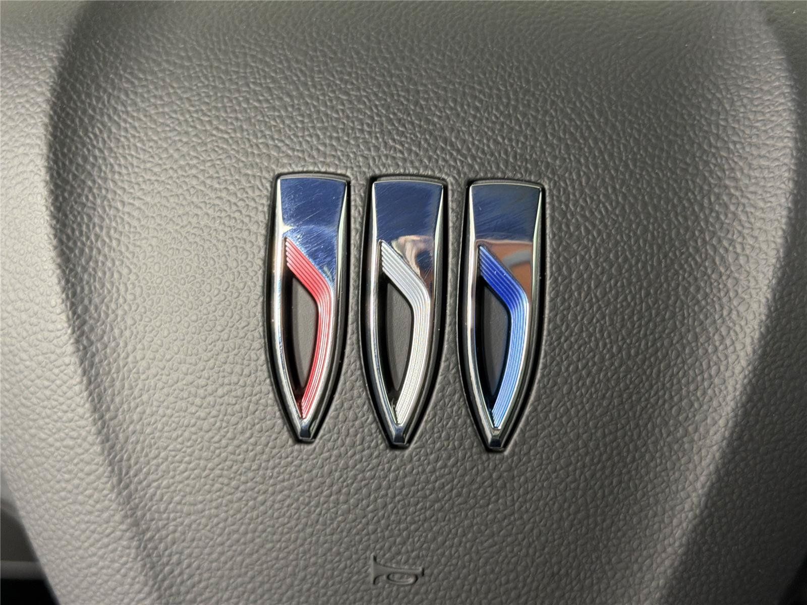 New 2026 Buick Envista Sport Touring w/ Convenience II Package FWD image 23
