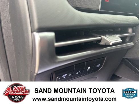 Used 2025 Hyundai Santa Cruz XRT AWD/4WD image 15