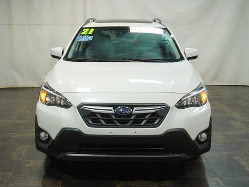 Used 2021 Subaru Crosstrek 2.0i Premium w/ Moonroof Package AWD/4WD image 8