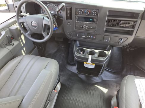 New 2026 GMC Savana 2500 Extended w/ Driver Convenience Package RWD image 22