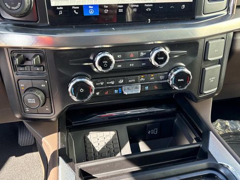 New 2026 Ford F350 King Ranch w/ Chrome Package AWD/4WD image 16