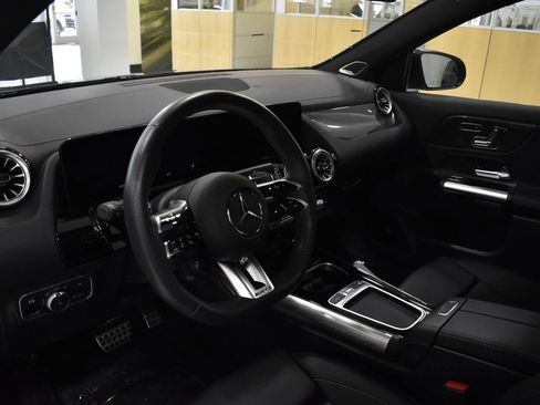 Certified 2024 Mercedes-Benz GLA 35 AMG 4MATIC image 20