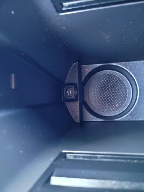 Used 2018 Honda Civic EX-L image 20