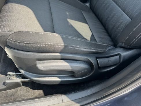 Used 2022 Kia Sportage LX image 11