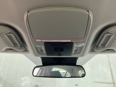 Used 2025 Toyota Camry LE image 15