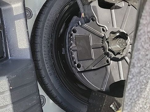 Certified 2021 Volkswagen Jetta GLI Autobahn w/ GLI Autobahn Black Package image 52