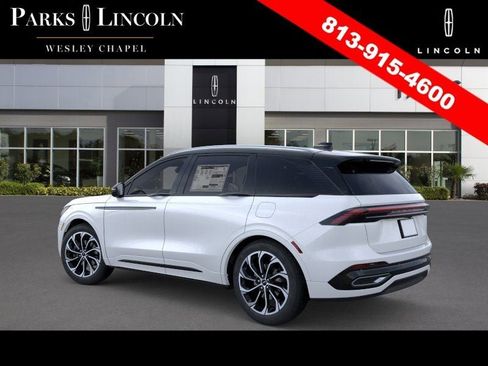 New 2026 Lincoln Nautilus Reserve AWD/4WD image 4