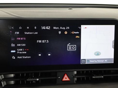 Used 2023 Kia Sportage X-Line w/ X-Line Premium Package AWD/4WD image 29