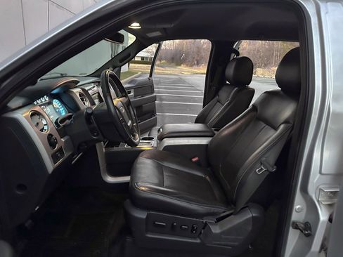 Used 2013 Ford F150 Lariat w/ Lariat Chrome Pkg image 17