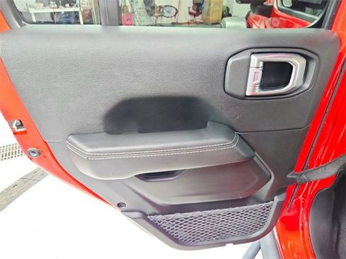 Used 2021 Jeep Gladiator Rubicon image 34