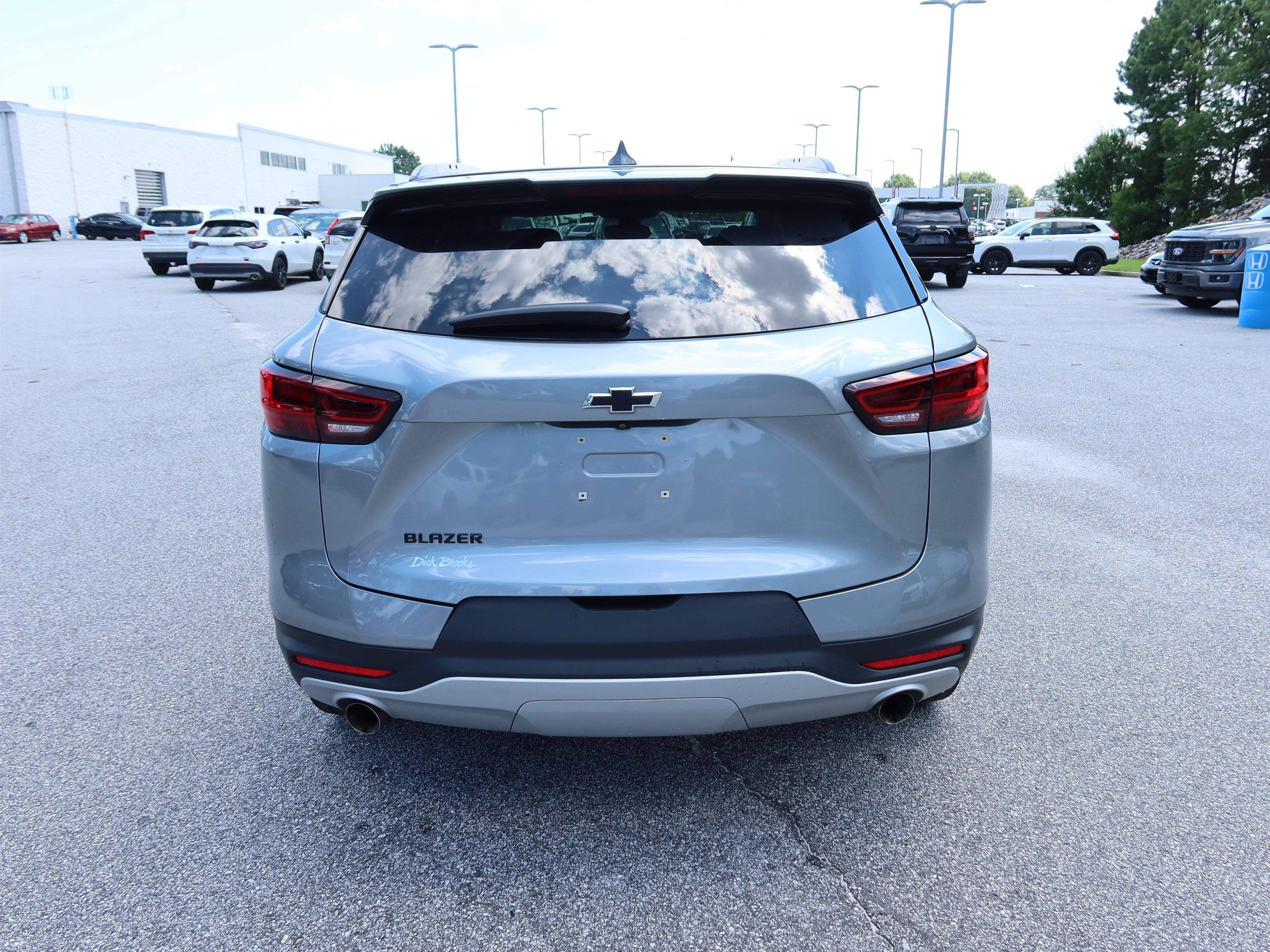 Used 2023 Chevrolet Blazer LT w/ Convenience Package FWD image 5