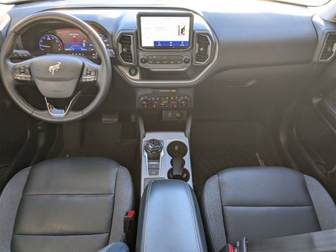 Used 2021 Ford Bronco Sport Outer Banks image 16