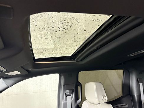 Used 2025 Chevrolet Silverado 1500 ZR2 w/ Technology Package image 38