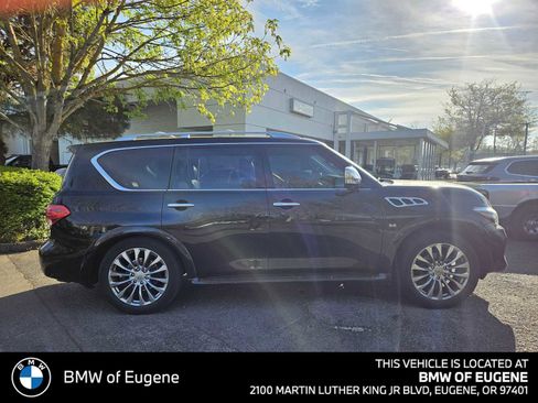 Used 2015 INFINITI QX80 4WD image 2