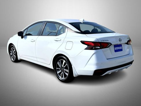 Certified 2024 Nissan Versa SV w/ Trunk Package image 7