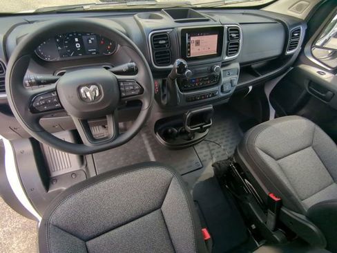 New 2026 RAM ProMaster 3500 w/ Quick Order Package 22G SLT image 16