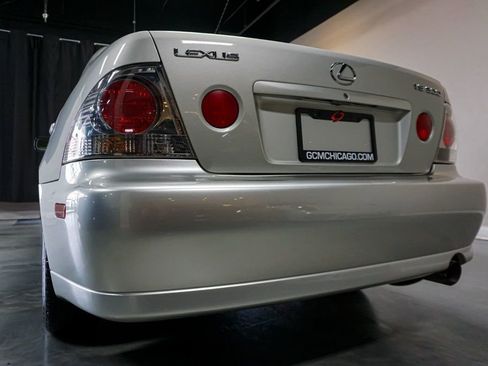 Used 2002 Lexus IS 300 image 55