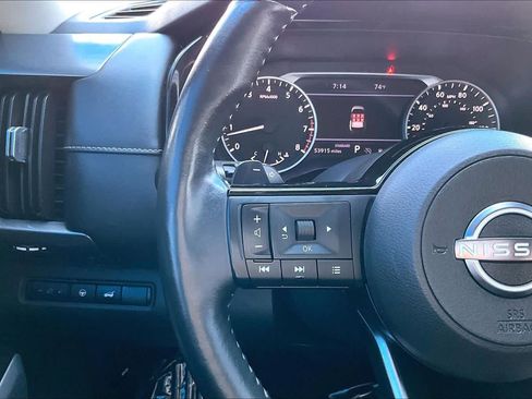 Used 2023 Nissan Pathfinder SL w/ Lighting Package (N92) FWD image 24
