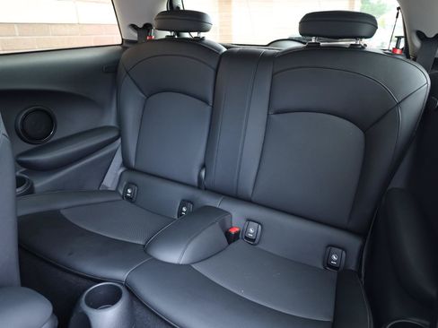 Used 2023 MINI Cooper S FWD image 17