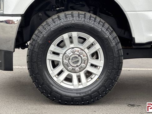 Used 2019 Ford F350 XLT w/ XLT Value Package image 30