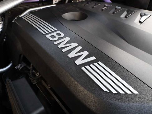 Used 2024 BMW X7 xDrive40i AWD/4WD image 59