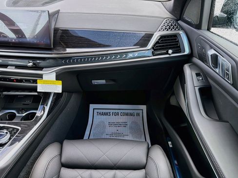 New 2027 BMW X7 xDrive40i w/ Executive Package AWD/4WD image 19