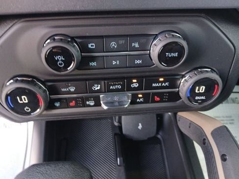 New 2026 Ford Bronco Badlands AWD/4WD image 19