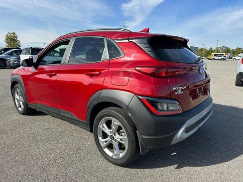 Used 2022 Hyundai Kona SEL image 3