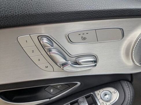 Used 2018 Mercedes-Benz C 300 4MATIC Sedan image 13