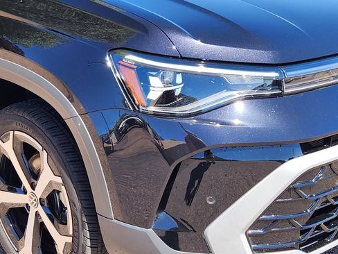 New 2025 Volkswagen Taos SEL AWD/4WD image 28