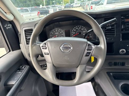 Used 2012 Nissan NV 2500 SV w/ Side Curtain Airbag Pkg RWD image 25