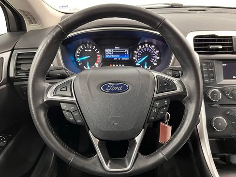 Used 2015 Ford Fusion SE w/ Equipment Group 201A FWD image 7