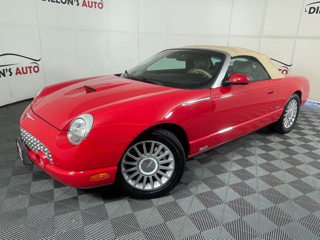 Used 2005 Ford Thunderbird RWD image 1