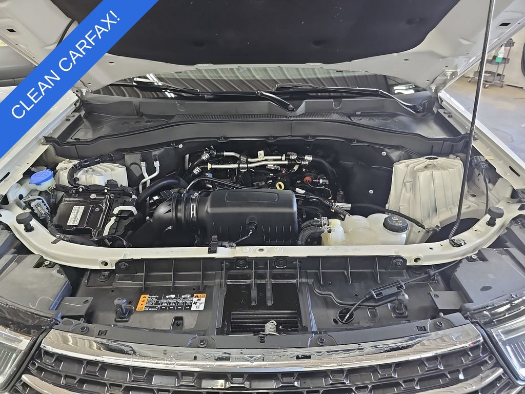 Used 2023 Ford Explorer XLT AWD/4WD image 31