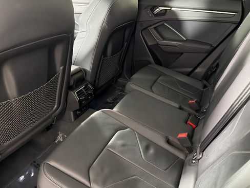 Used 2023 Audi Q3 2.0T Premium w/ Black Optic Sport Package image 11