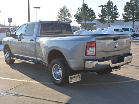 Used 2024 RAM 3500 Tradesman w/ Chrome Appearance Group image 8