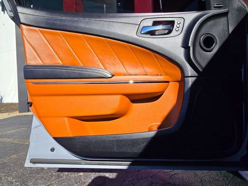 Used 2022 Dodge Charger SRT Hellcat w/ Harman/Kardon Audio Group image 19