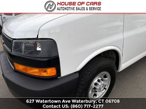 Used 2019 Chevrolet Express 2500 w/ Driver Convenience Package image 10