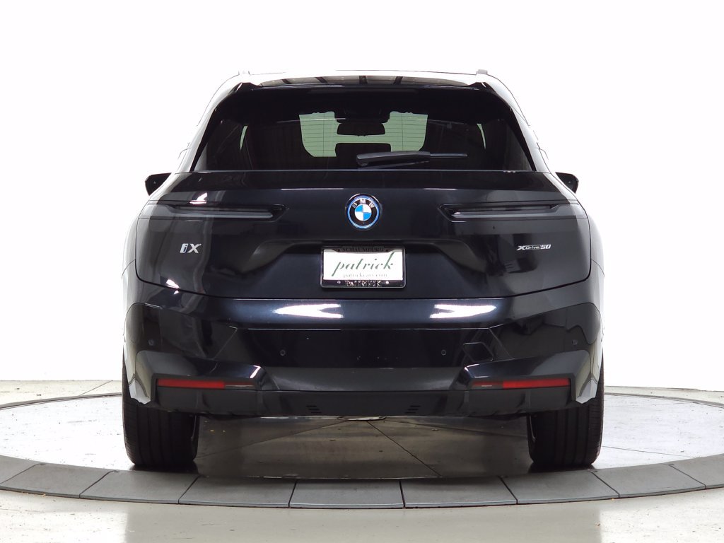 Certified 2024 BMW iX xDrive50 w/ Sport Package AWD/4WD image 8