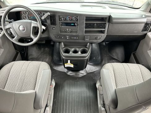 New 2025 GMC Savana 2500 Extended w/ Driver Convenience Package image 19