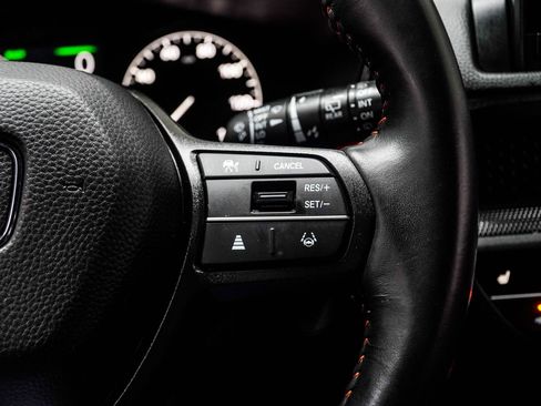 Used 2025 Honda CR-V Sport image 28