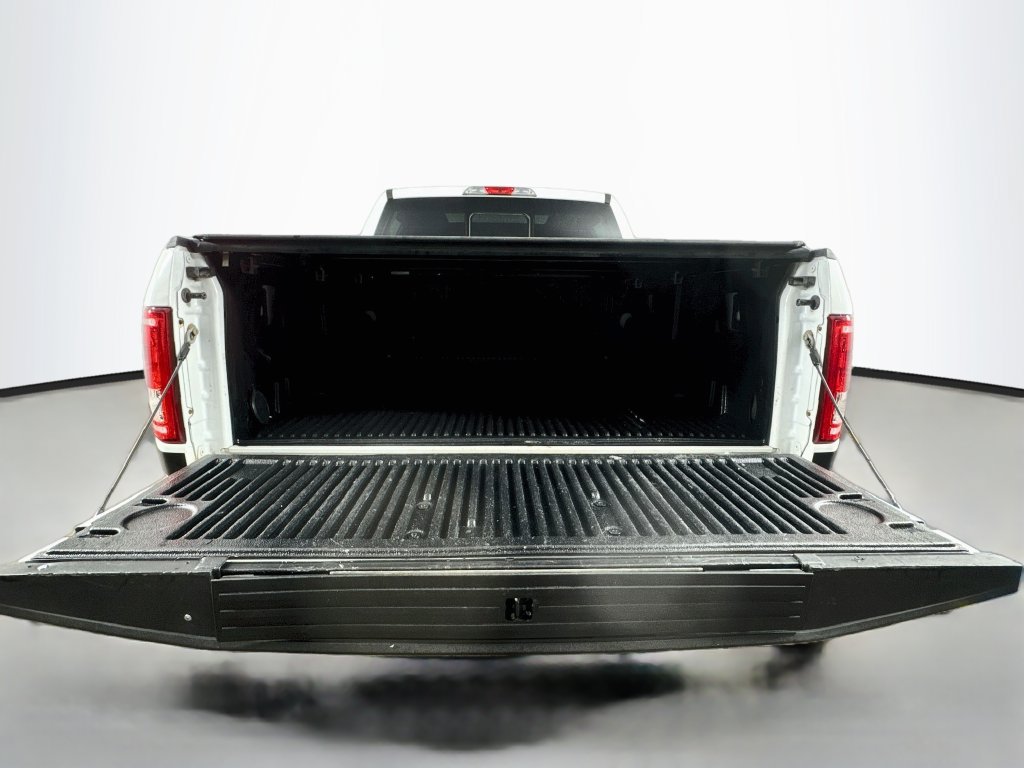 Used 2016 Ford F150 XLT w/ Equipment Group 302A Luxury AWD/4WD image 32
