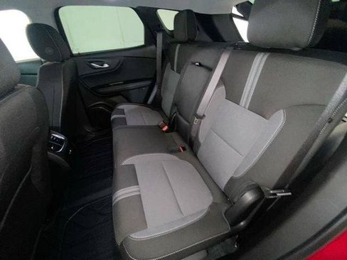 Used 2024 Chevrolet Blazer LT w/ Convenience Package FWD image 13