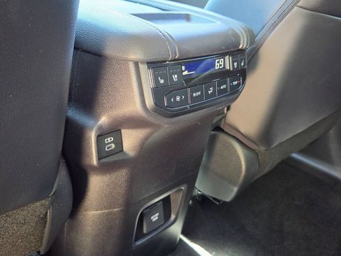 Used 2025 Toyota Grand Highlander AWD image 15
