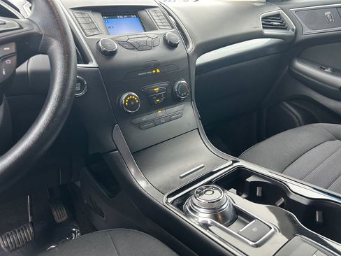 Used 2019 Ford Edge SE w/ SE Fleet Driver's Package image 20