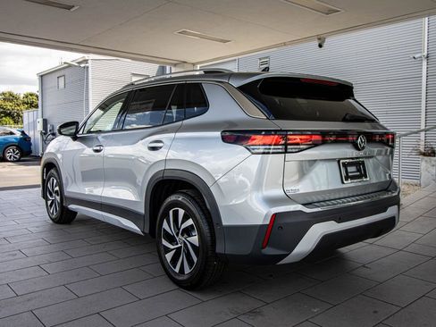 New 2026 Volkswagen Tiguan S FWD image 14